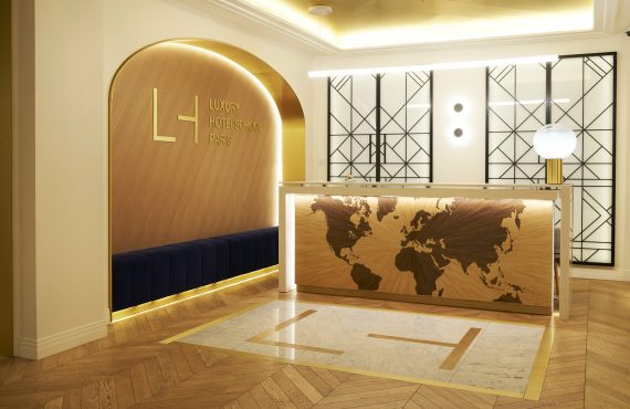 lhs_decouvrir_lecole-min Hall d'accueil de la Luxury Hotel School - Luxury Hotelschool